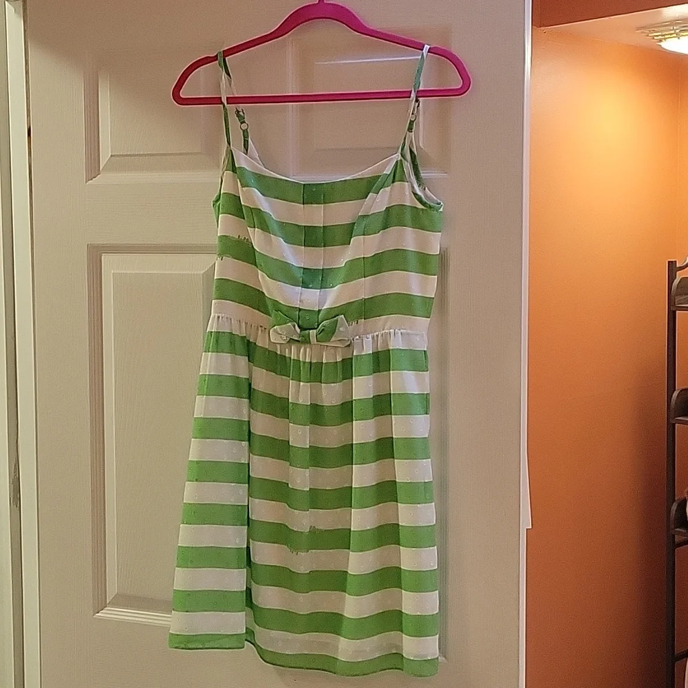 Striped Lilly Pulitzer dress - Picture 1 of 2
